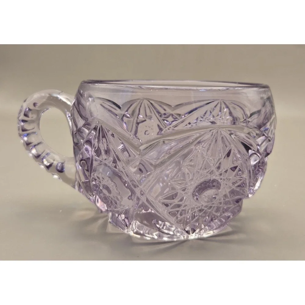 Lilac Crystal Cup Starburst‎ Pattern. Hand Crafted 1990's (#19)